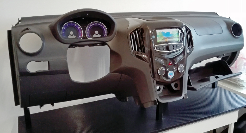 Utiziling its Stratasys 3D printers, Skorpion Engineering
produces high-endurance prototypes 50% faster
compared to traditional methods while offering improved
part performance.