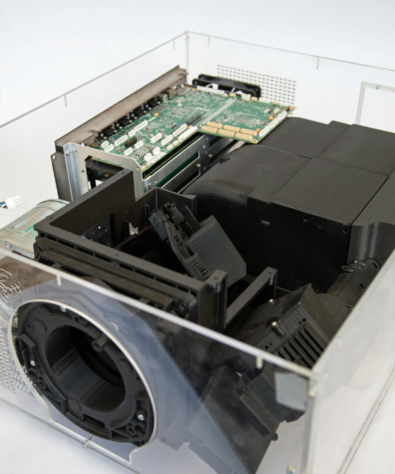 This mockup projector has a combination of 3D printed
and production components.&nbsp;&nbsp;