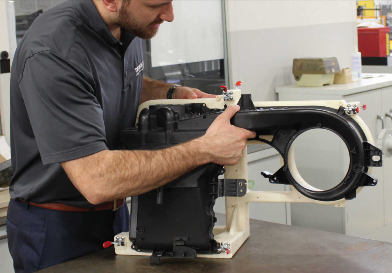 3D Printing Automotive Fixtures | MAHLE Case Study