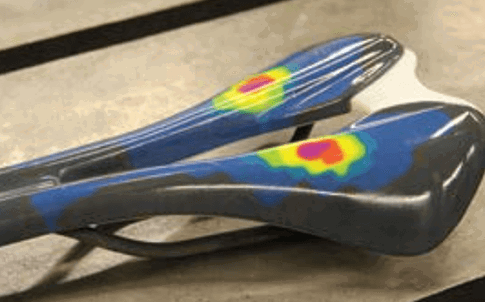 Este modelo en color muestra la presión que un ciclista aplica sobre el asiento.