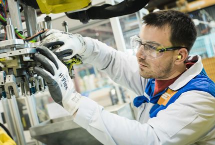 TE Connectivity man in factory Origin One.