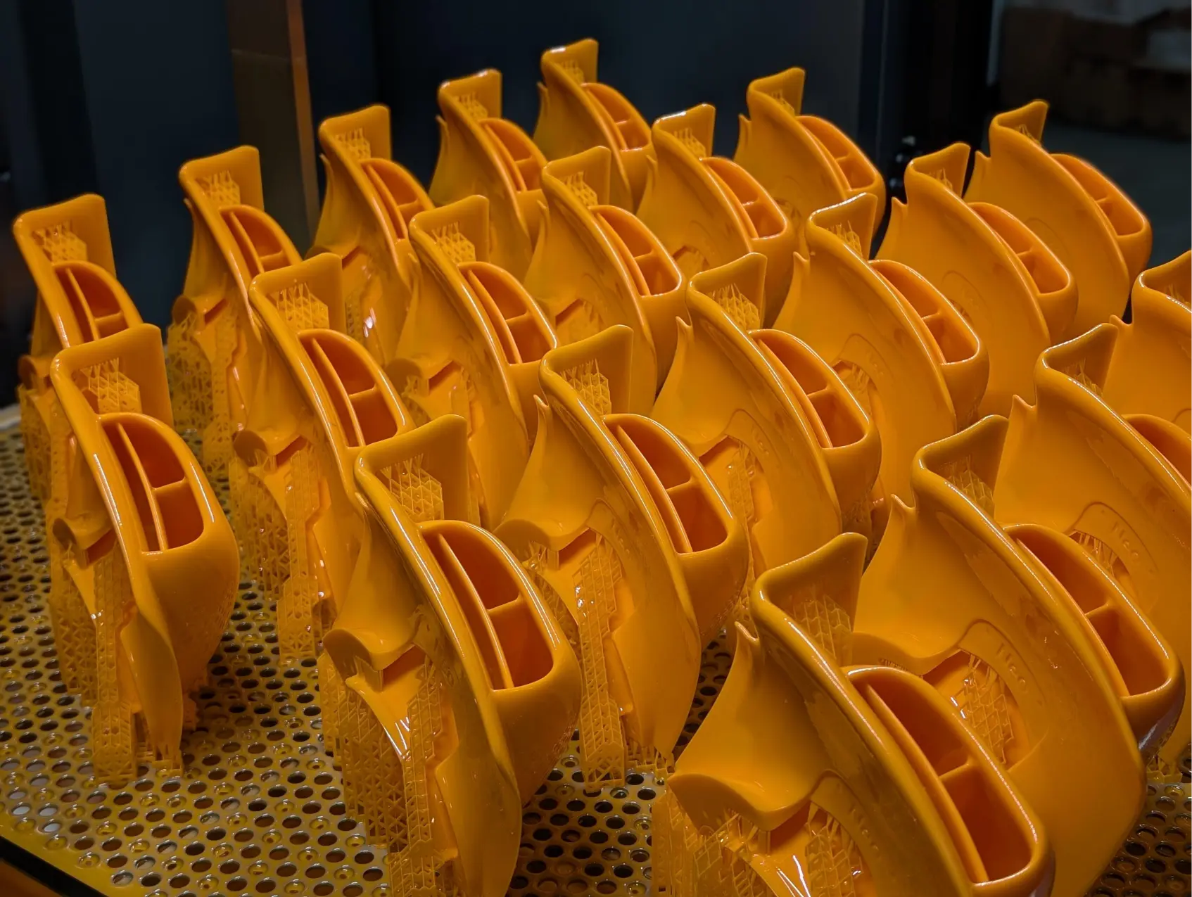 Neo800 Neo800+ SLA 3D Printer | Fast, Accurate, Industrial-Grade Parts