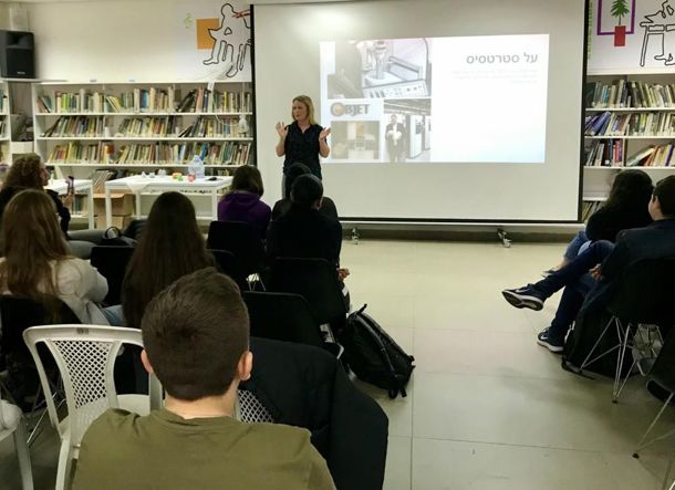 Presentation about Stratasys inside a classroom