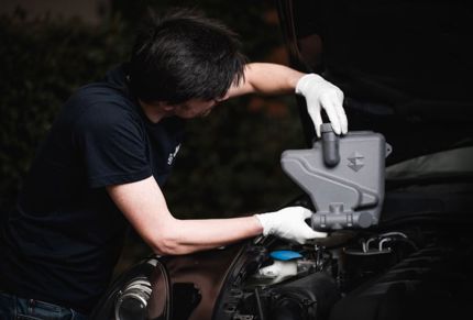 Automotive Water Pump Resivoir 3D printed with SAF H350