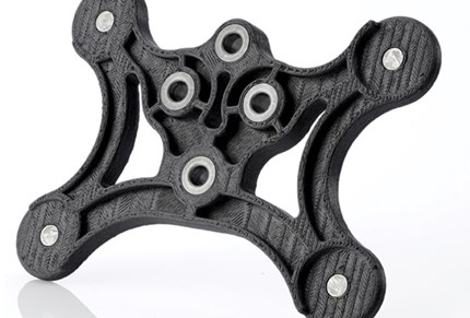 Impresión 3D de piezas resistentes con fibra de carbono y materiales  avanzados