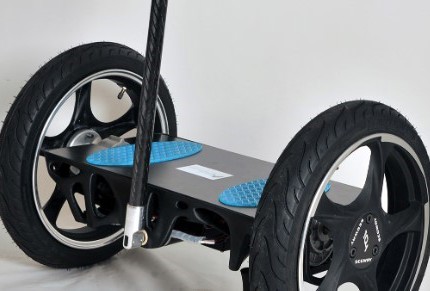The finished self-balancing scooter designed andmanufactured by the University of Applied SciencesRavensburg-Weingarten